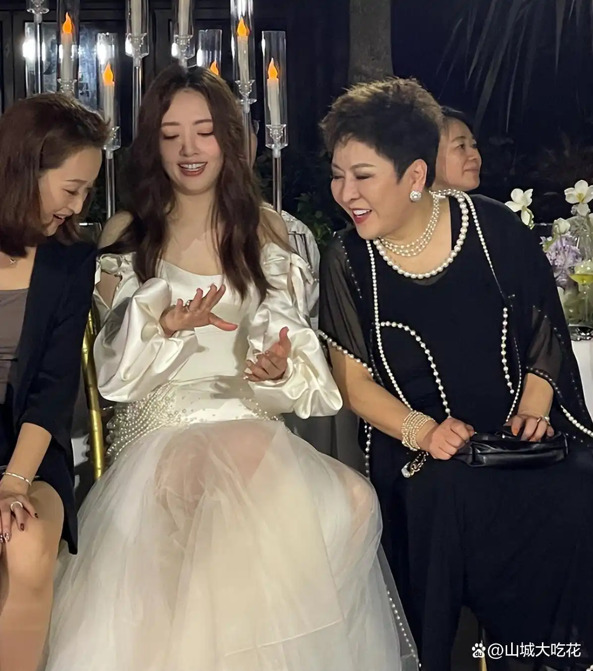 向佐郭碧婷感情真相_向太撮合向佐郭碧婷内幕_娱乐圈谁在追郭碧婷