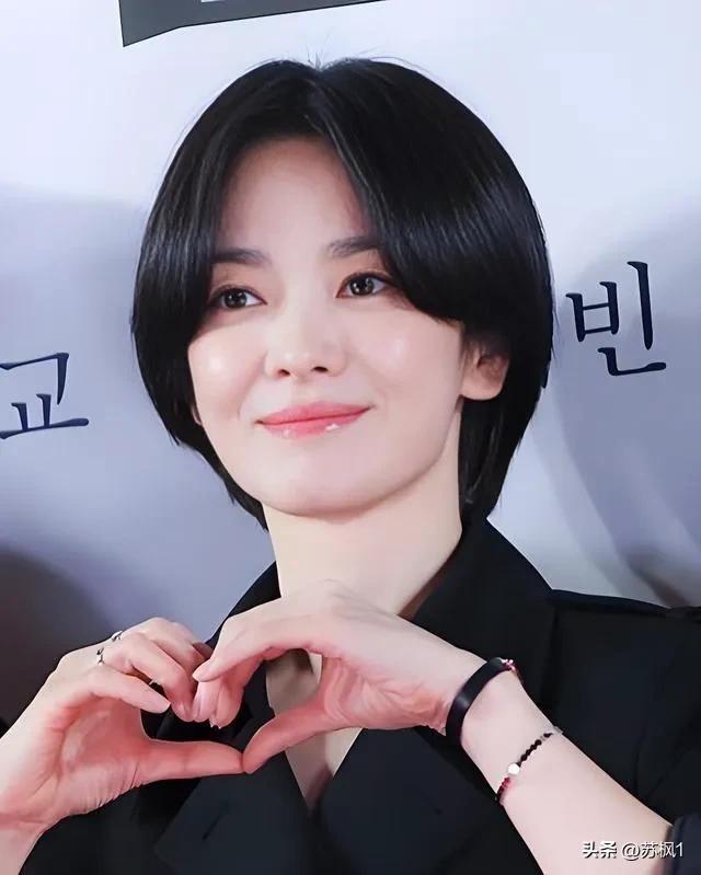 最美女明星天生丽质排名_女明星的奢侈品_没整过容的女明星名单