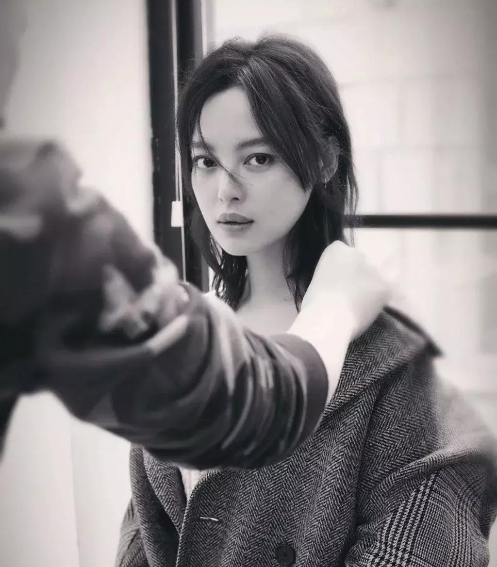 女明星短发造型_辛芷蕾短发分析_短发造型